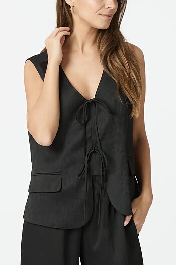 Neo Noir  - Malino Structure Waistcoat