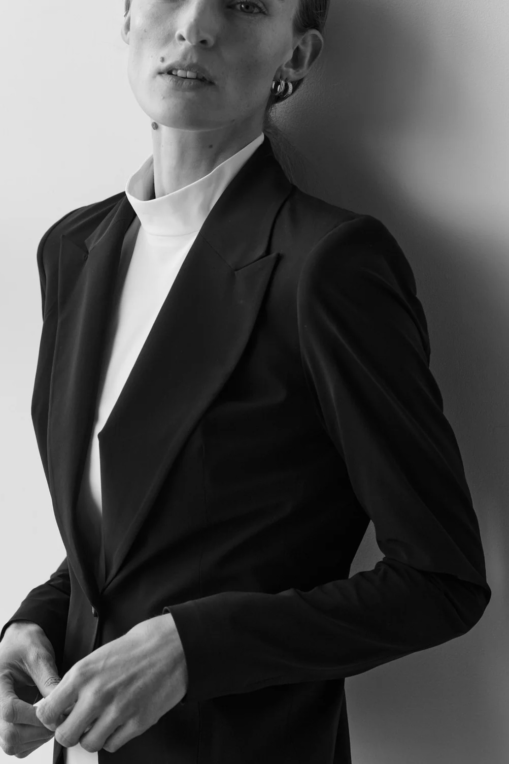 Penn & Ink NY -  Boston Blazer Black - 3