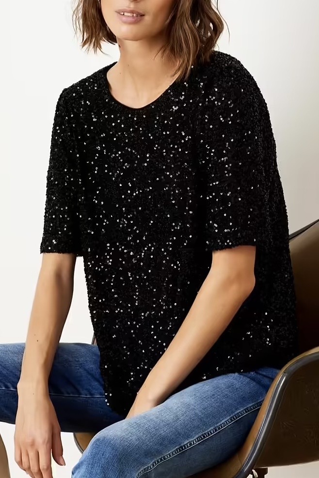 In Front - Bella Blouse Black - 2