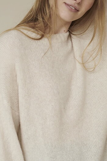 Basicapparel - Marnie O- Neck- Caolino Rose Mel