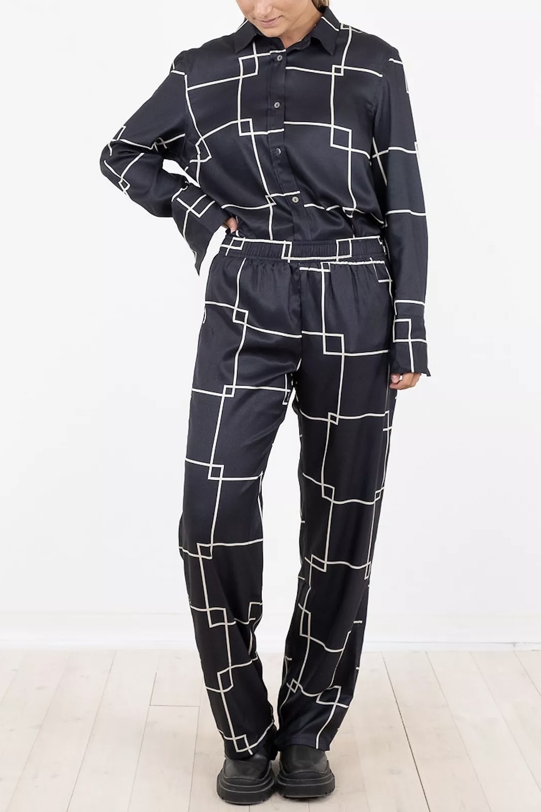Neo Noir - Monty Mega Square Pants  Dark Marine Blue - 2
