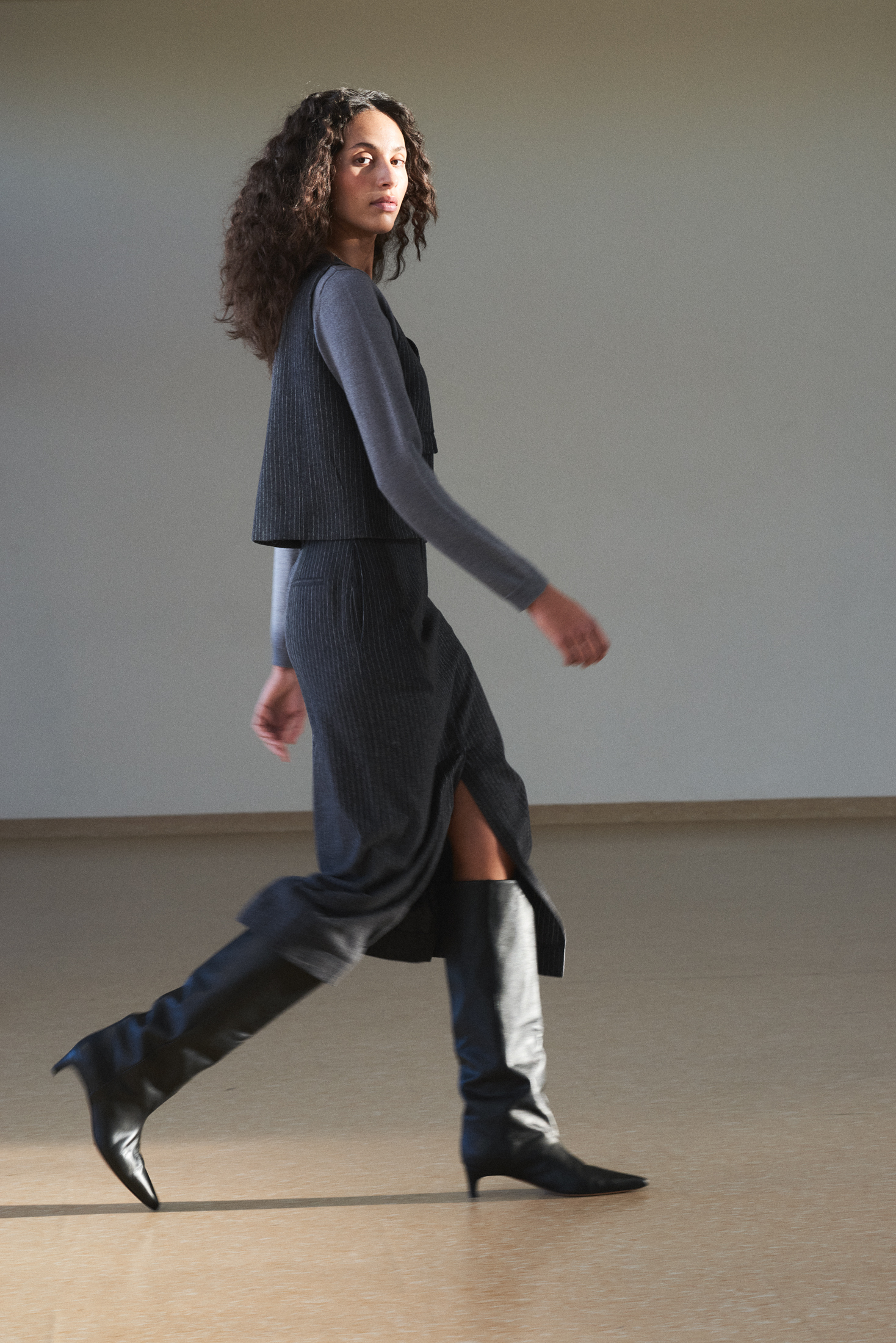 Leveté Room - Iris 3 Waistcoat Dark Grey M Combi - 7