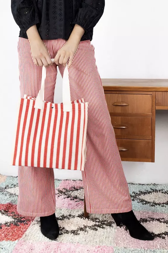 Black Colour - Piper Tote Bag Red - 2