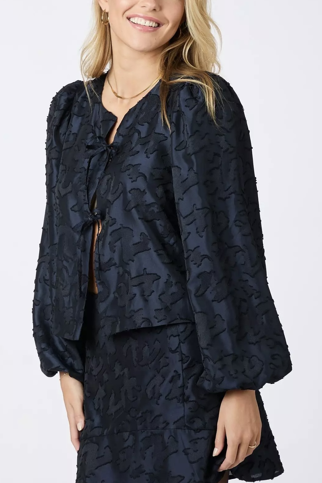 Neo Noir  - Daliska Artwork Blouse Navy