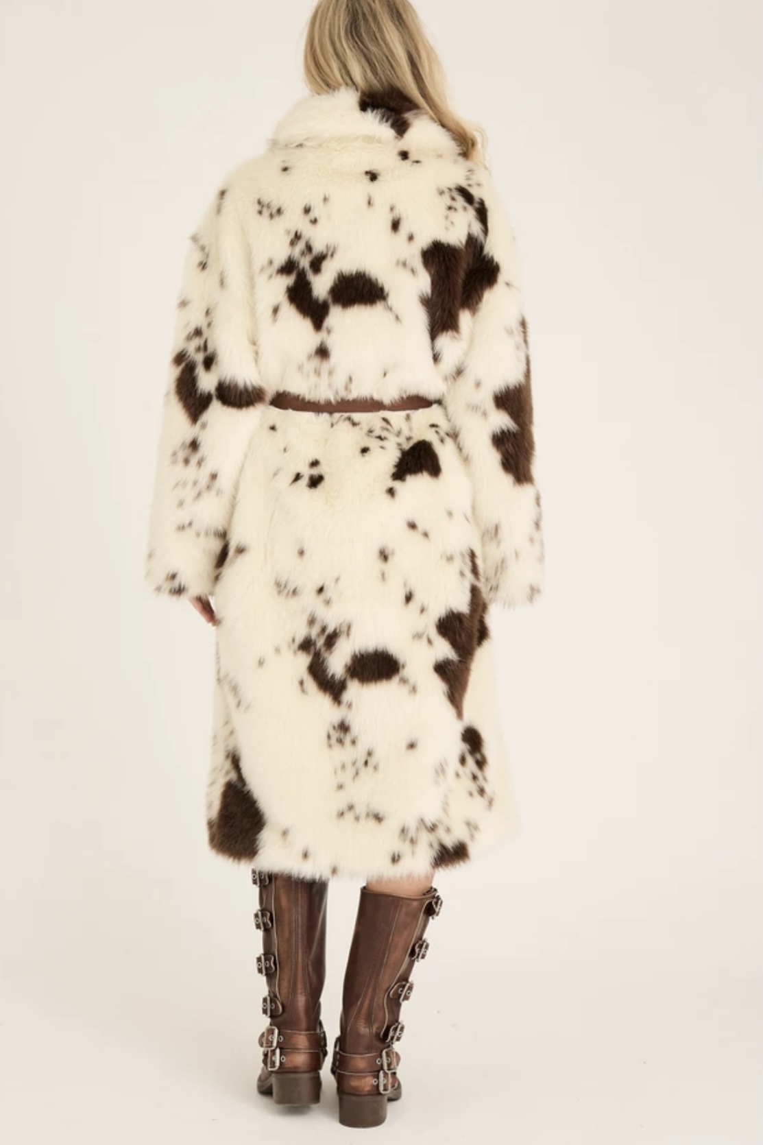 A-View -  Kolvina Coat Cow  - 2