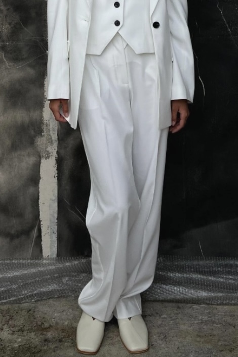 Leveté Room - Wesley 6 Suit Pants Star White - 2