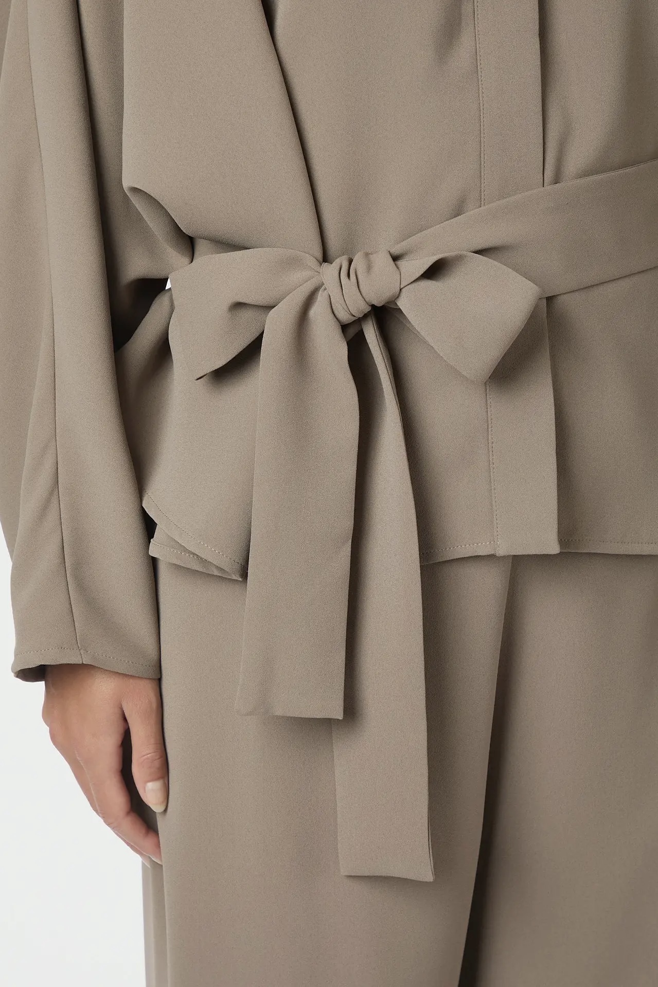 Neo Noir  - Ellery Crepe Blouse Taupe - 4