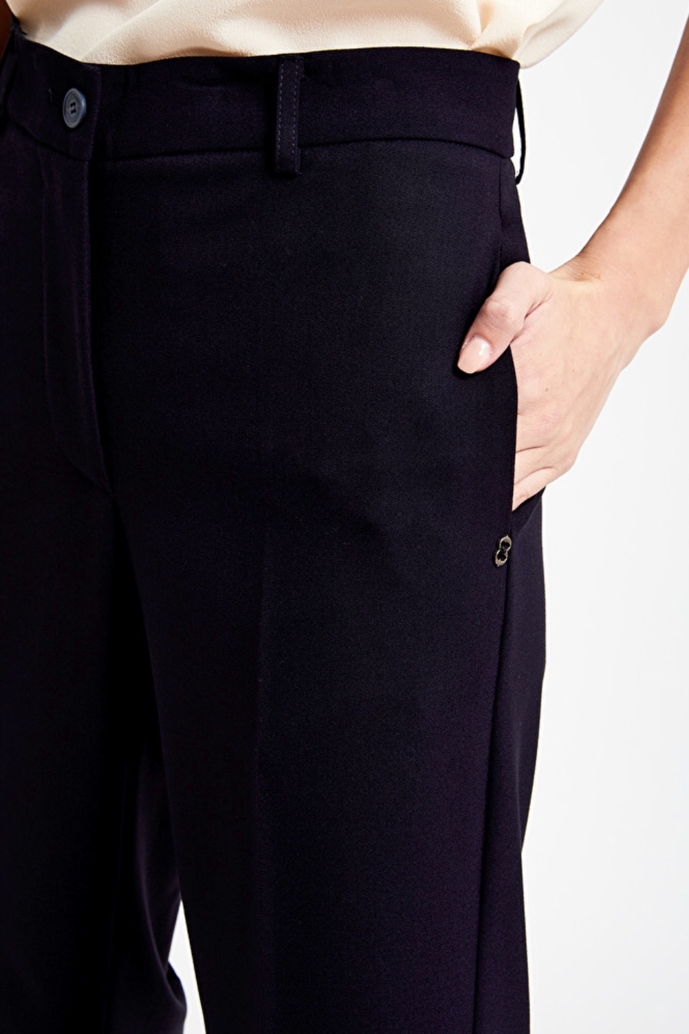 OttodÁme - Cropped Trousers - 3