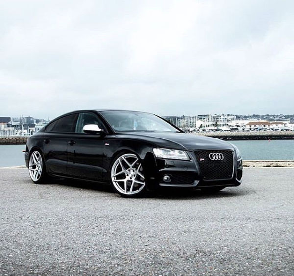 20" Veemann VC650 Quartz Silver/polished 5x120 - 6