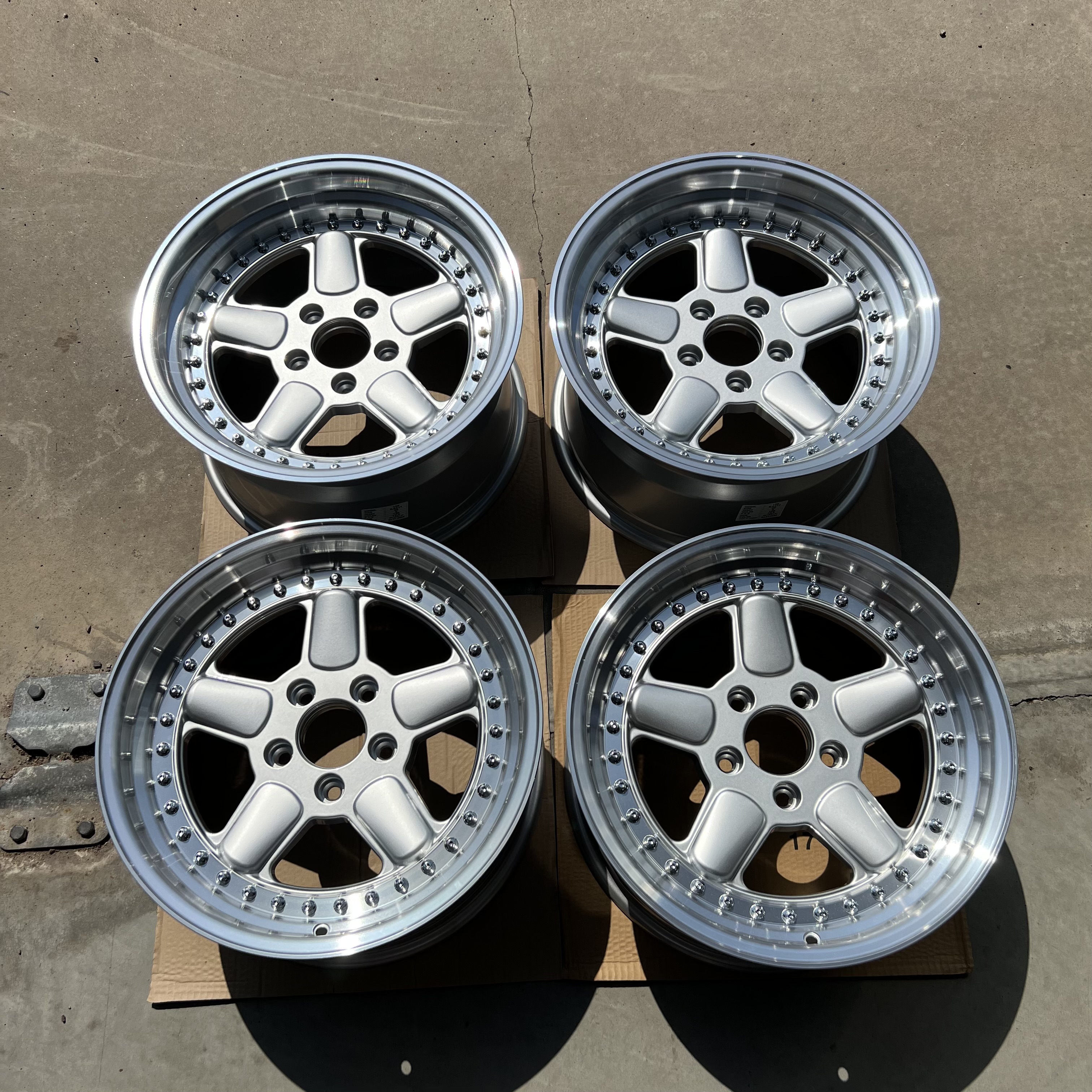 17" ACS Silver/polished 5/120