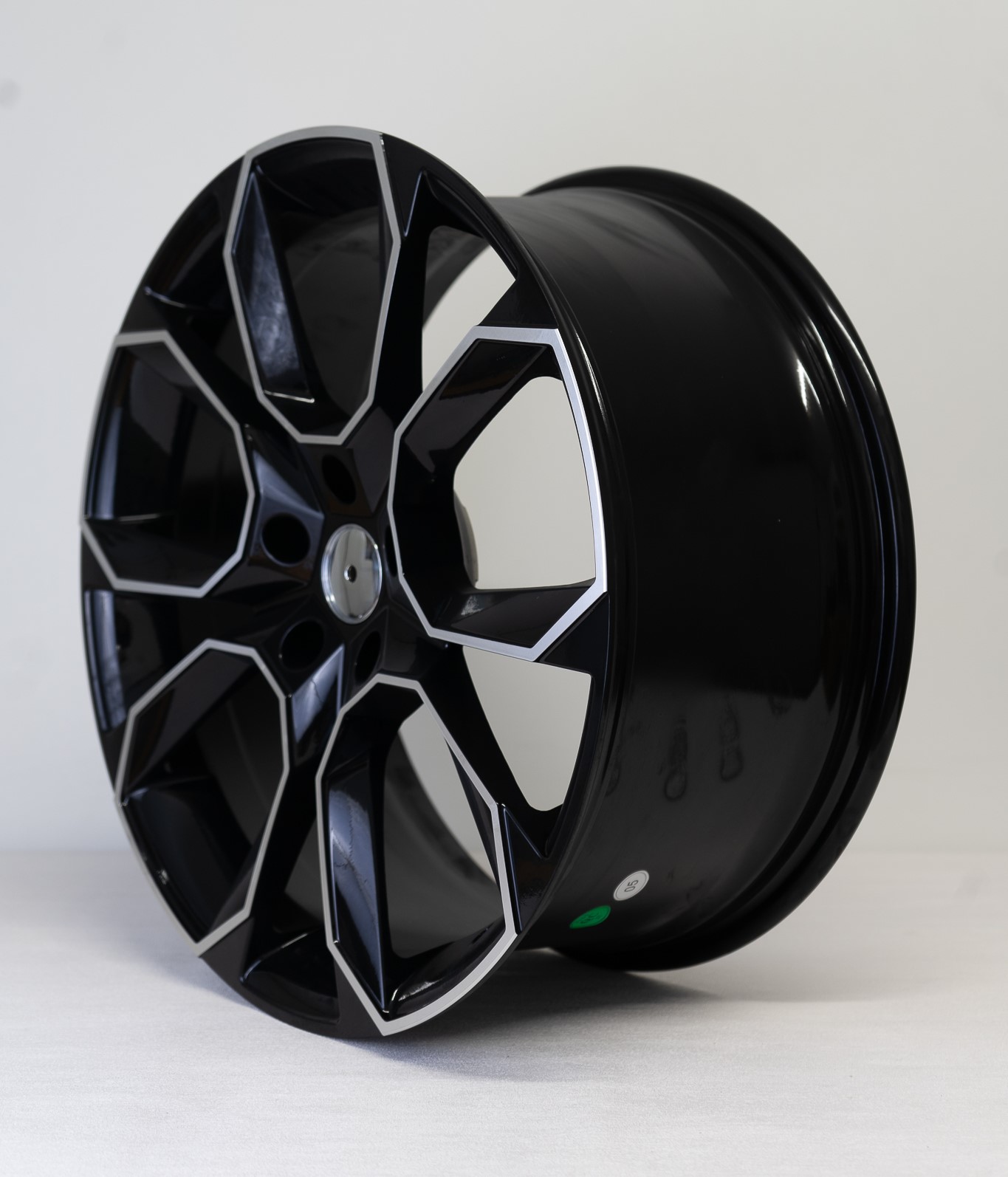 18" VRS Style Black/pol 5x112 - 2