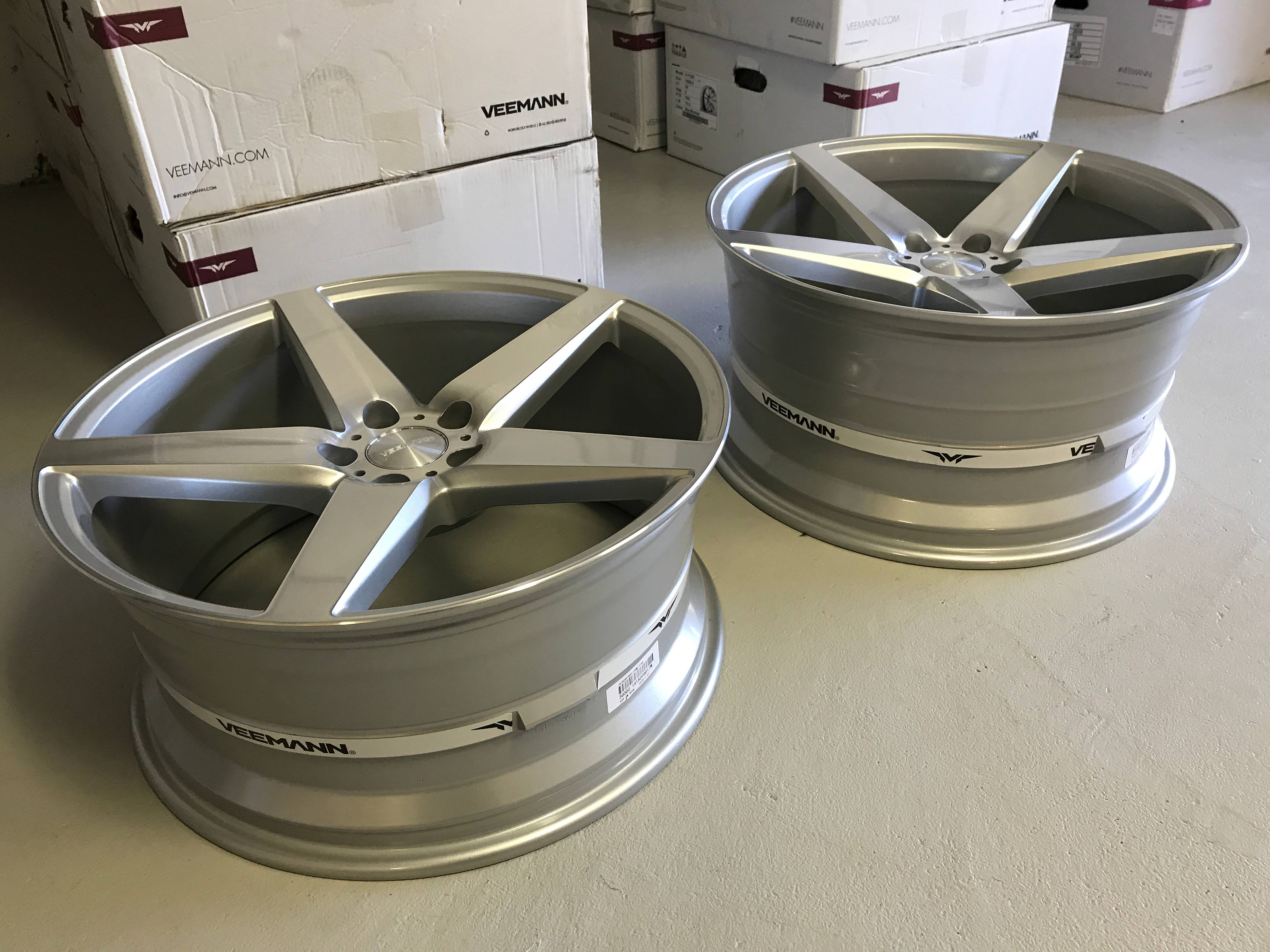 22" Veemann V-FS8 Silver/pol 5/120 - 3