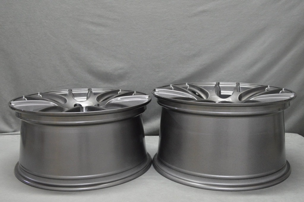 18" OEMS 111 Gloss gunmetal 5x120 - 3