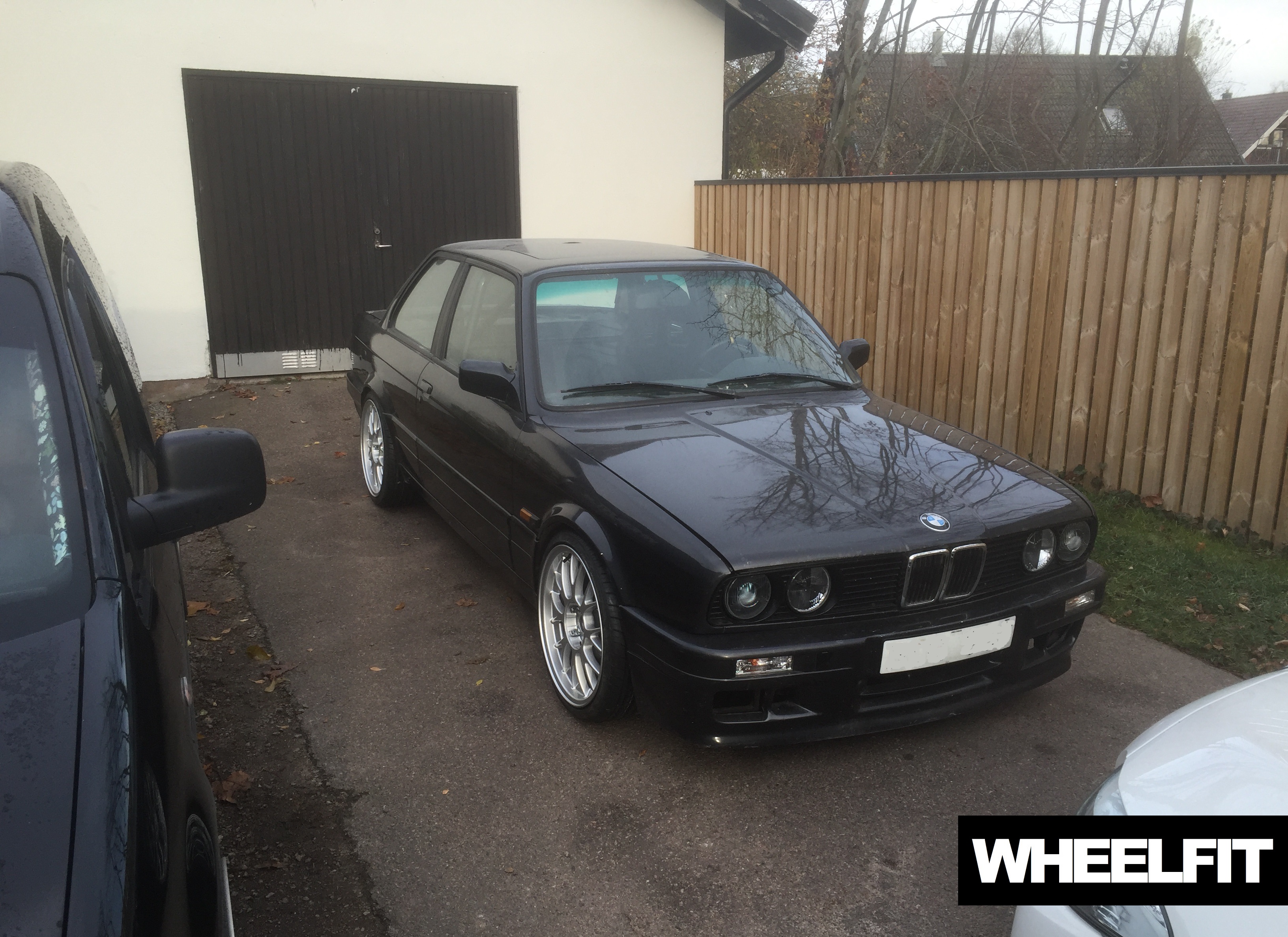 18" 100+ BMW E30