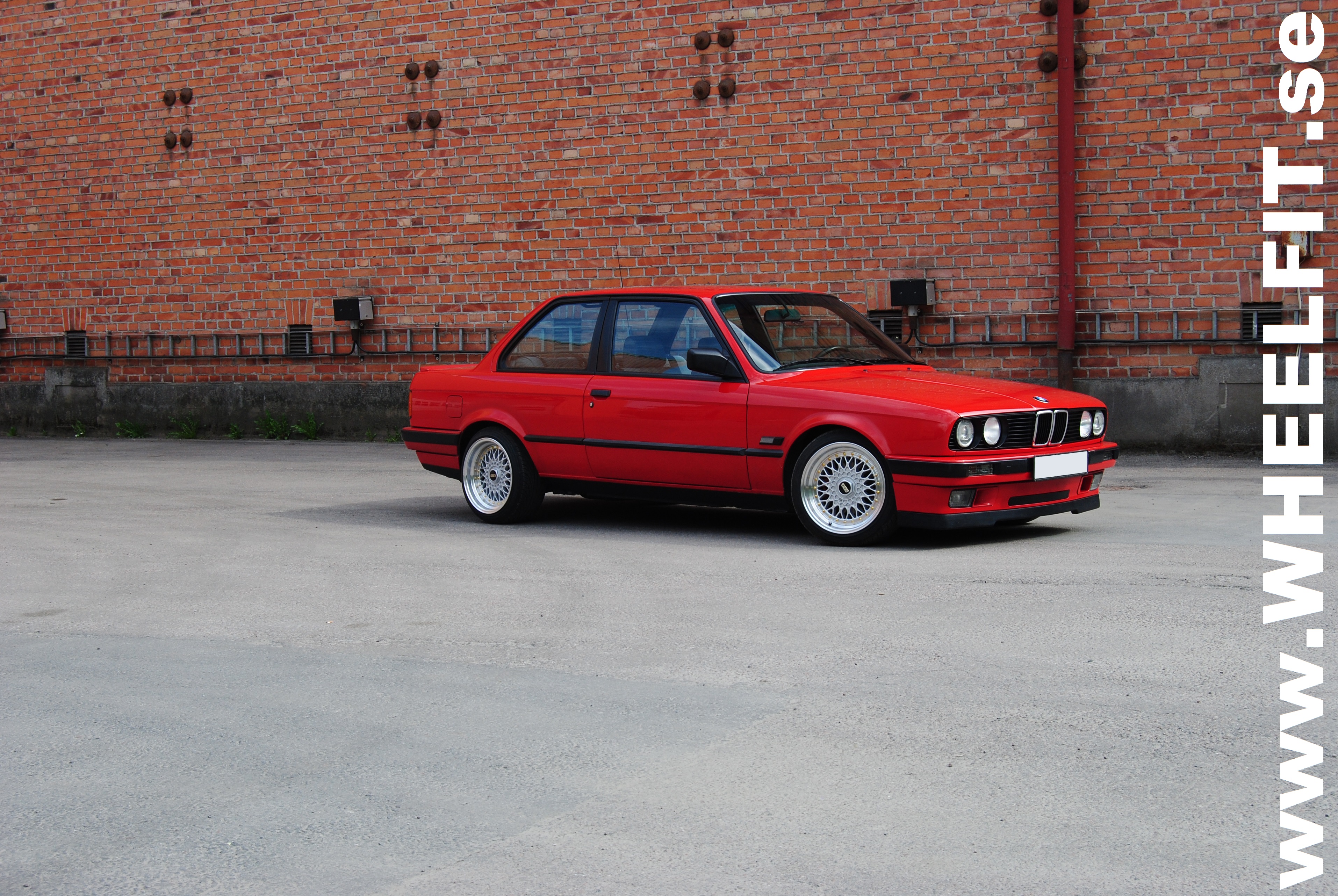 16" RS silver/guld bult BMW E30