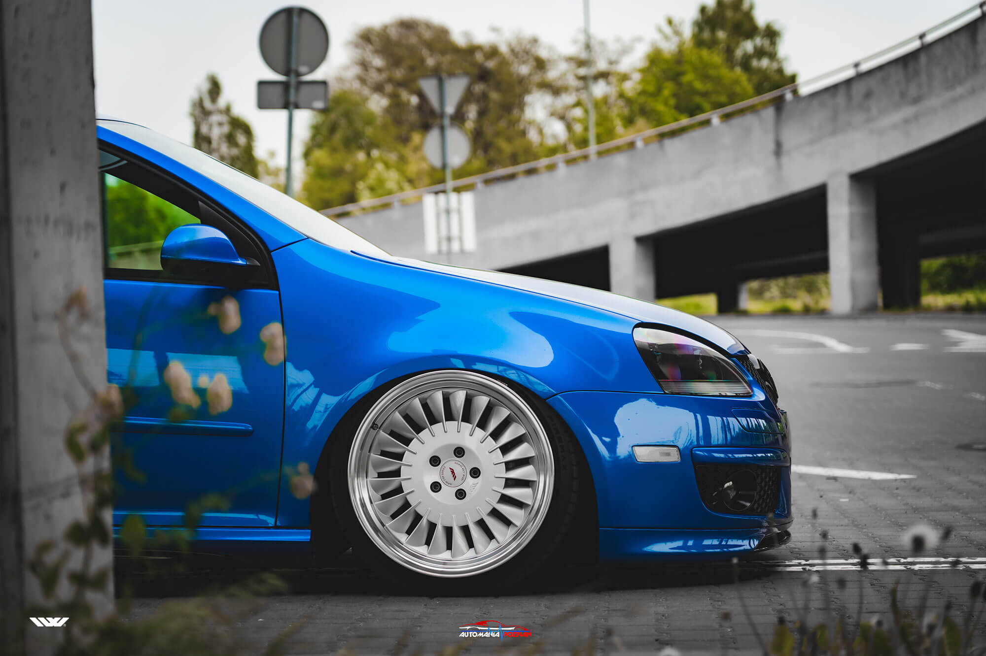 18" Ispiri CSR1D Silver/polished 5x100 - 5