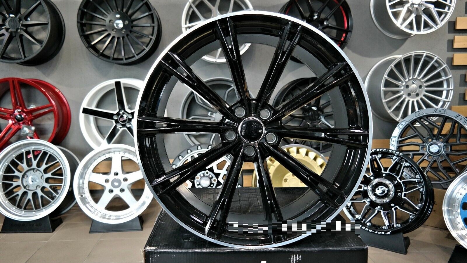 21" AB-T design Black/pol 5x112