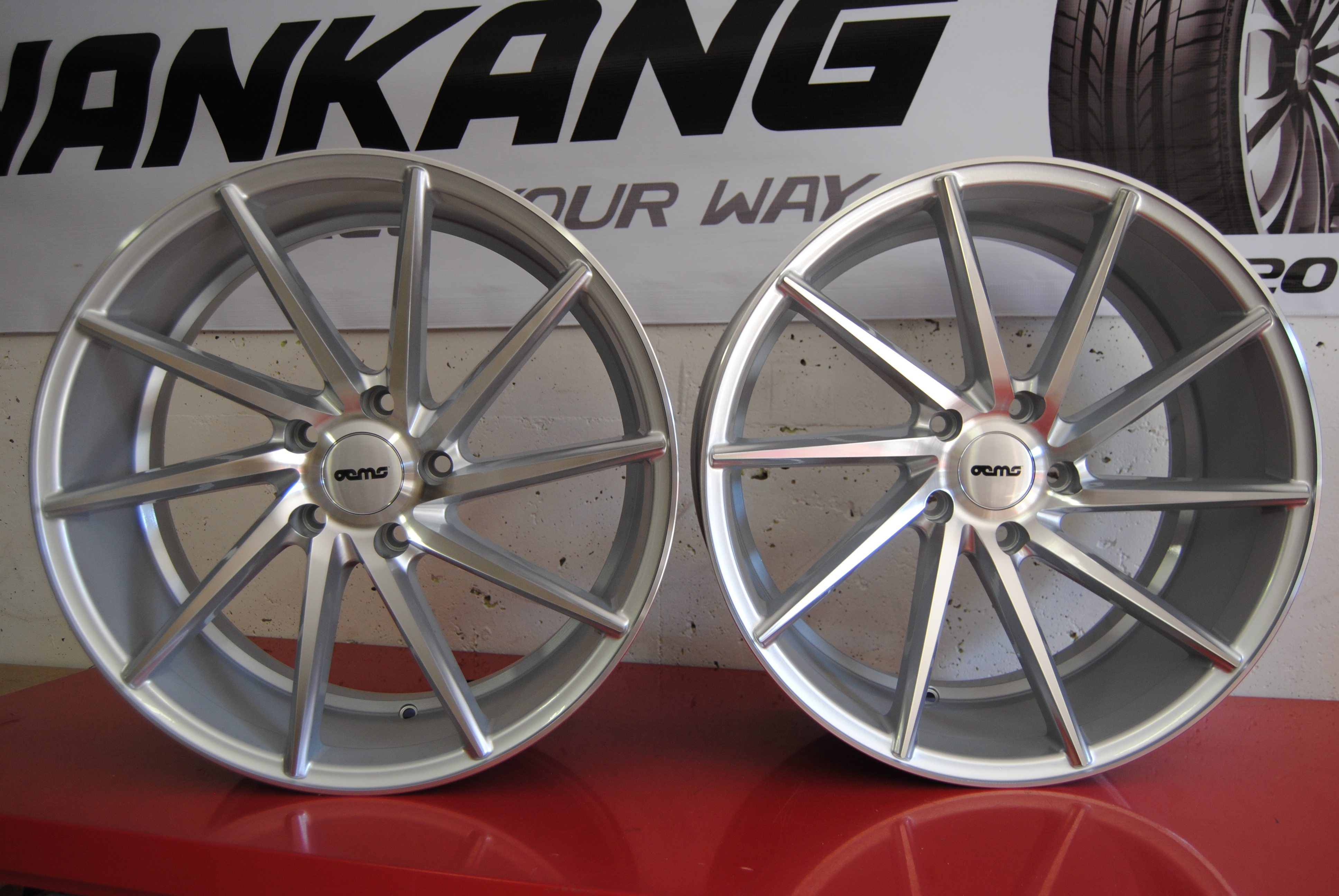 19" OEMS FS10 Silver/pol 5/112