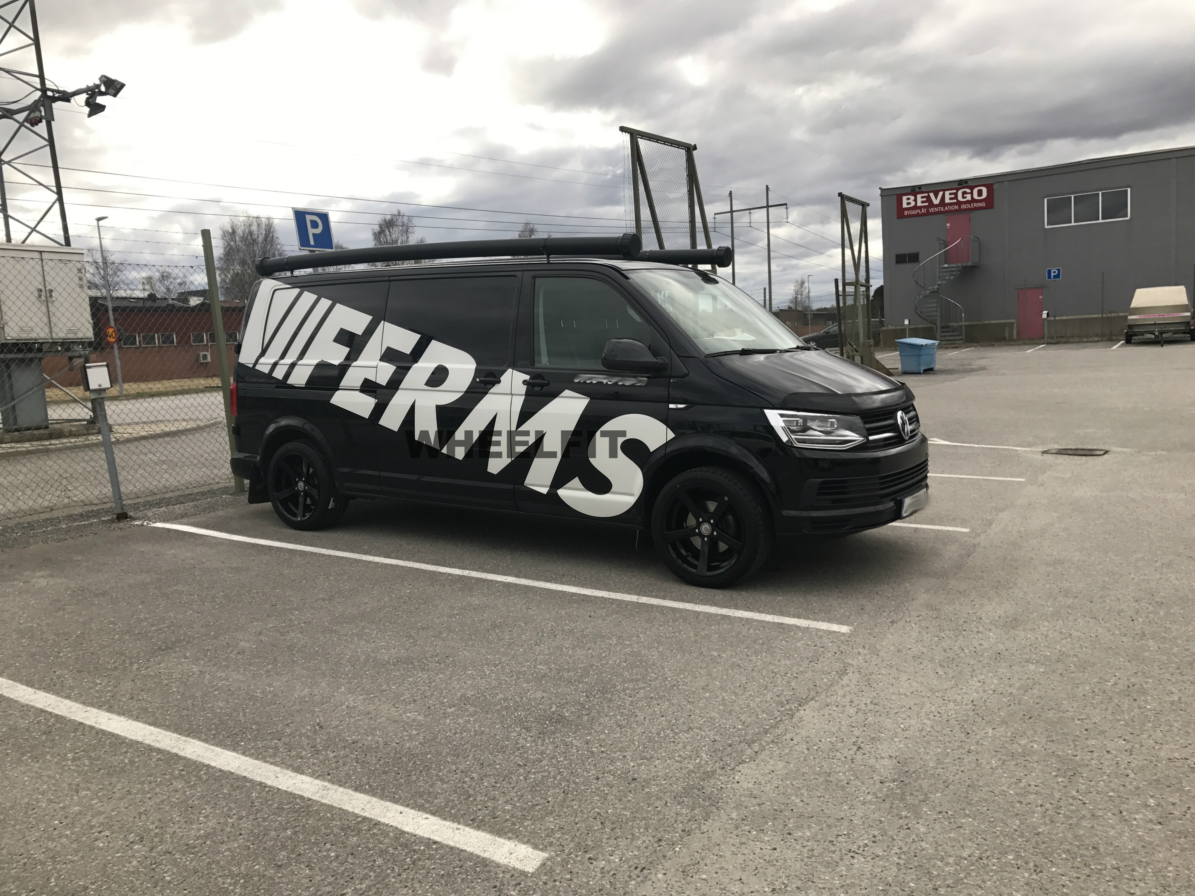 19" Cades Apollo VW T6