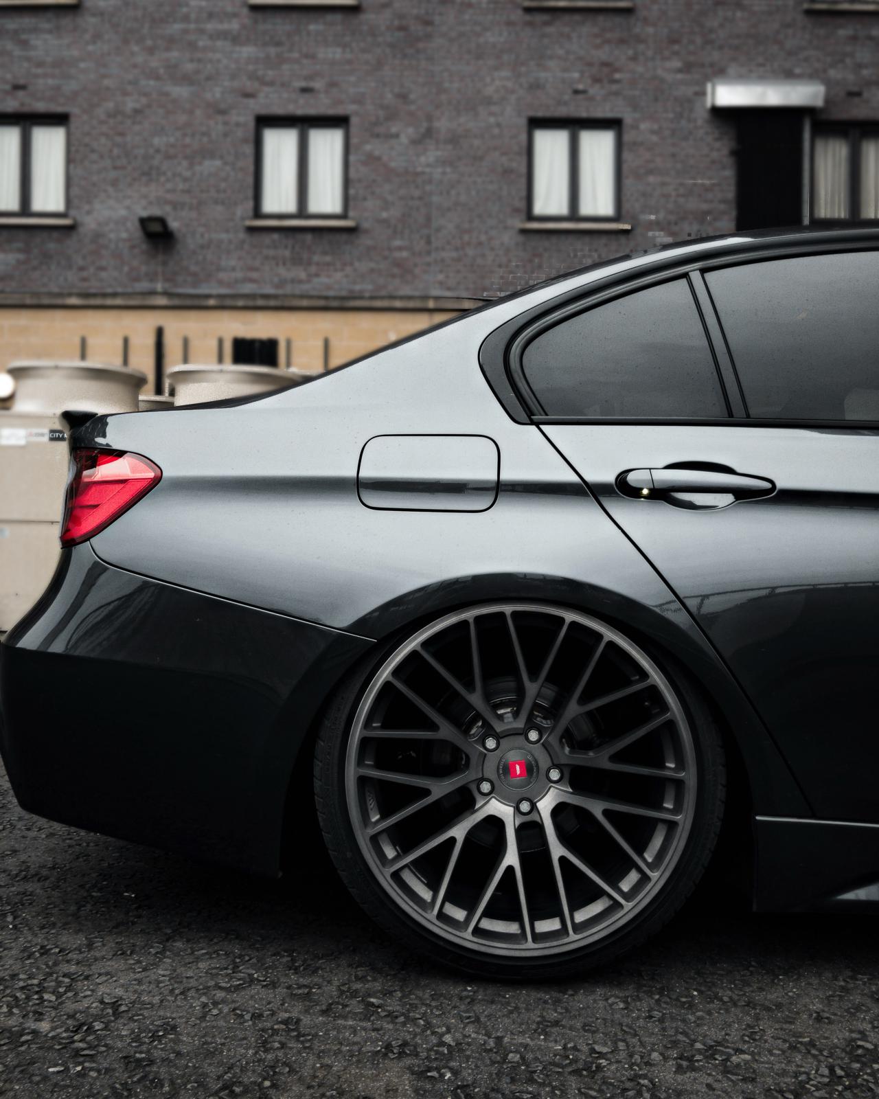 21" Ispiri FFP1 Carbon grey brushed 5x112 - 4