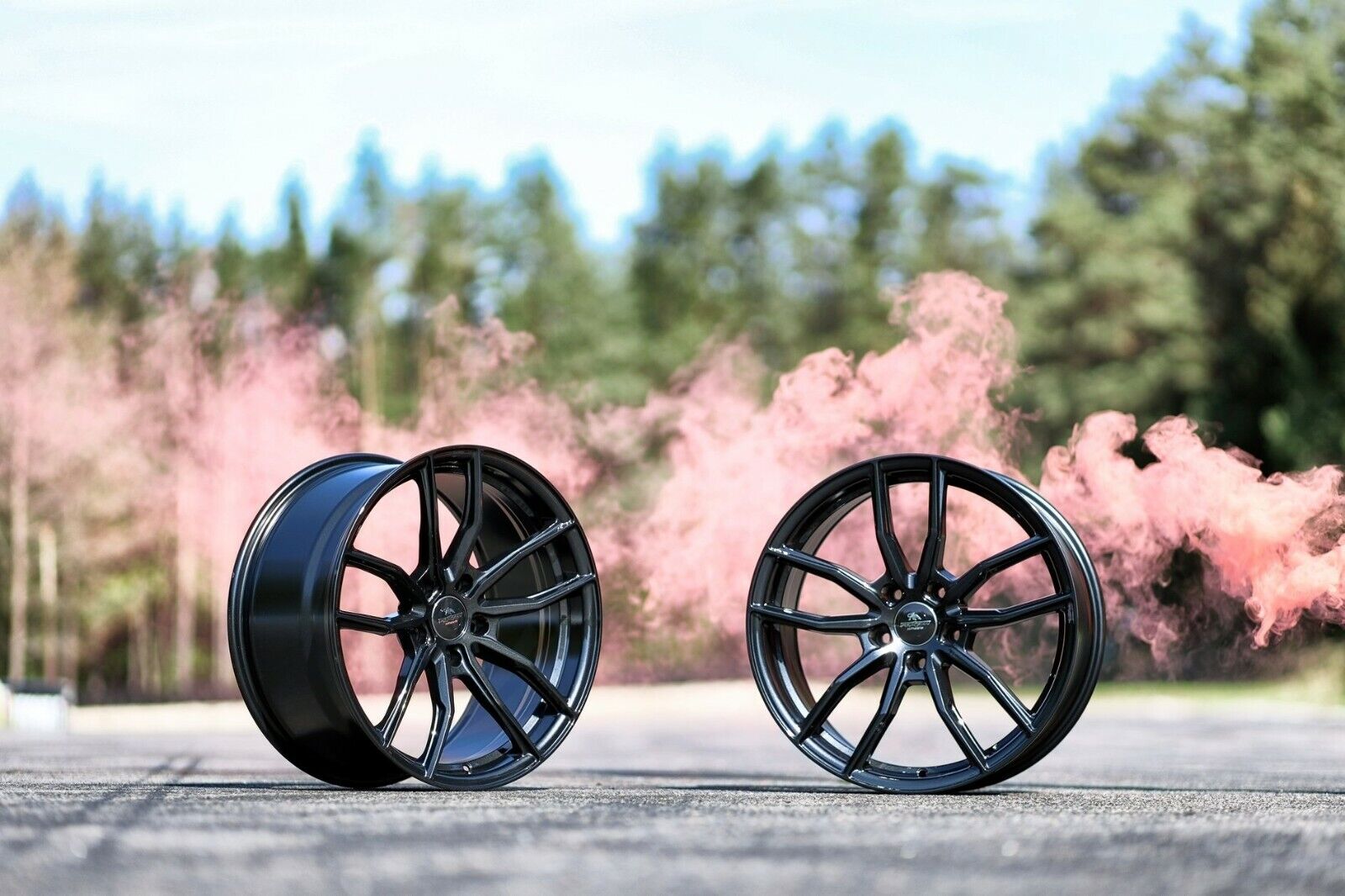 22" Forzza Sigma Gloss black 5/120 - 6