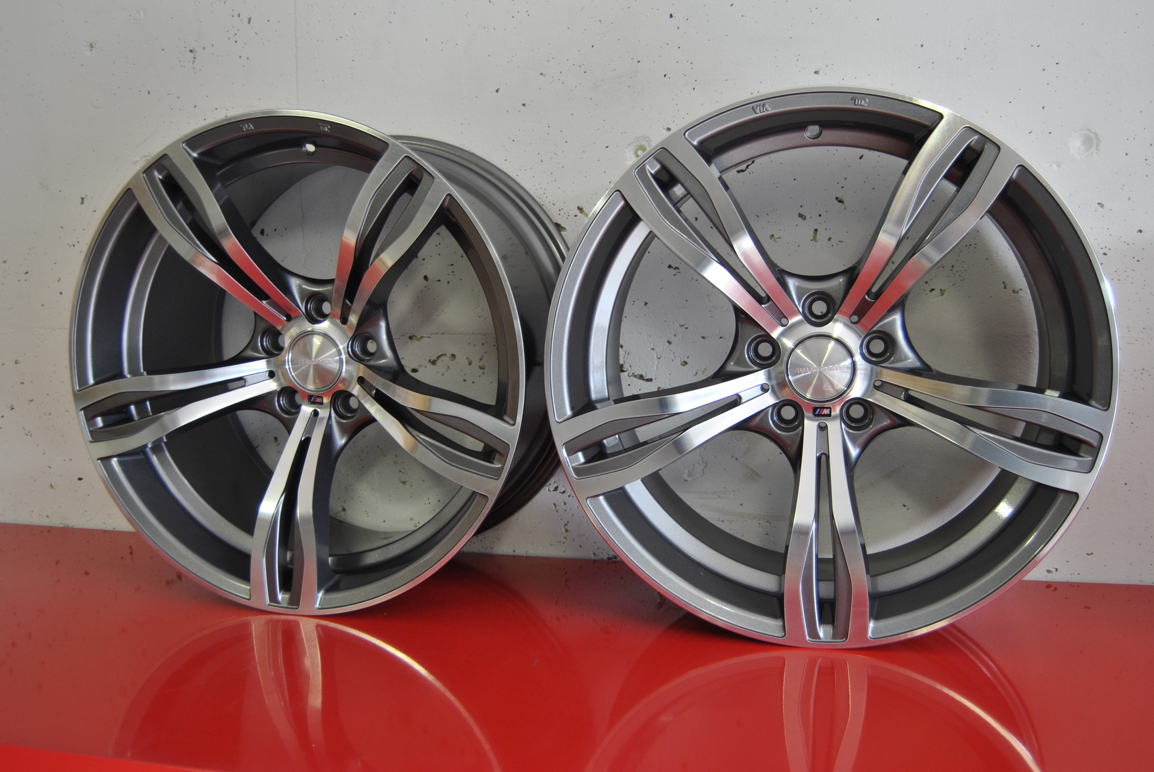 Avant Garde M355