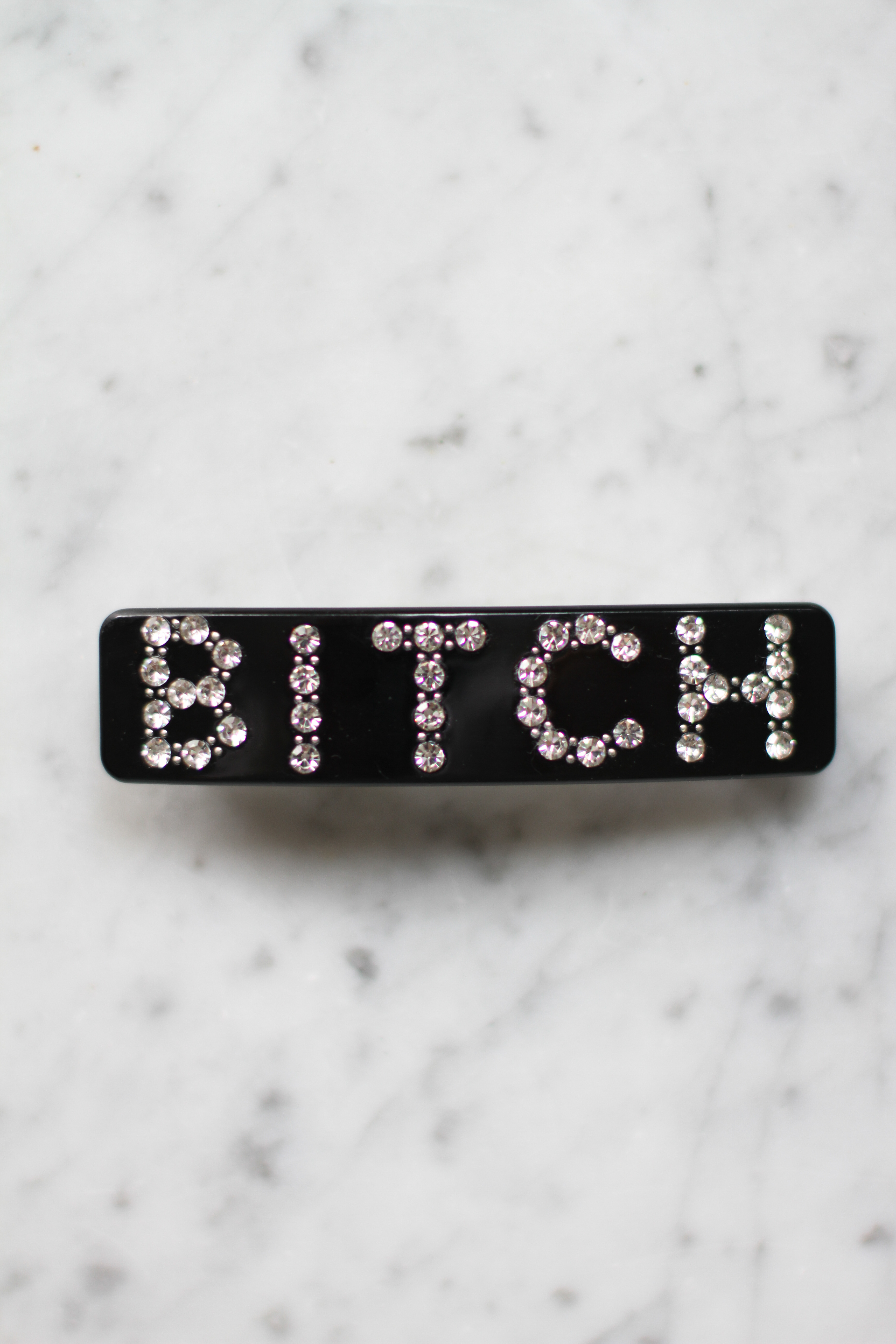 Hårklämma "BITCH" - 2