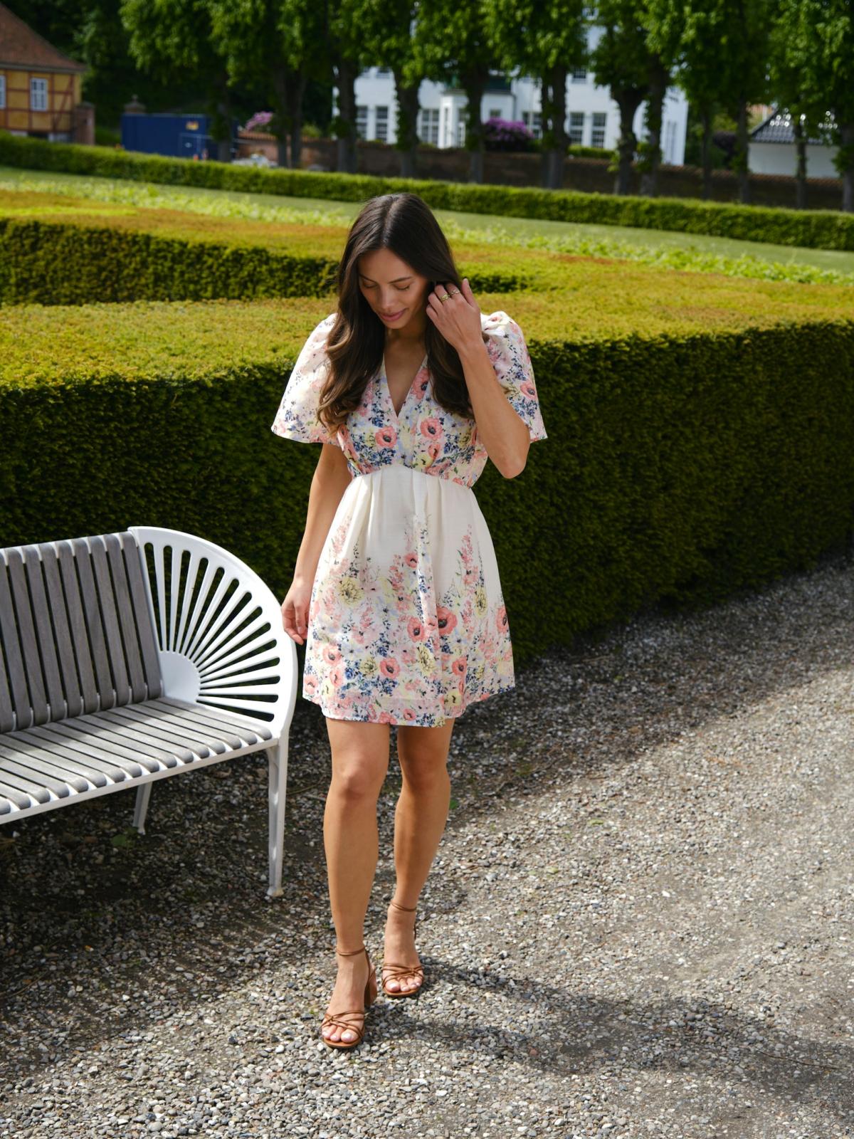 Neo Noir Shena Flower Print Dress, Creme - 7