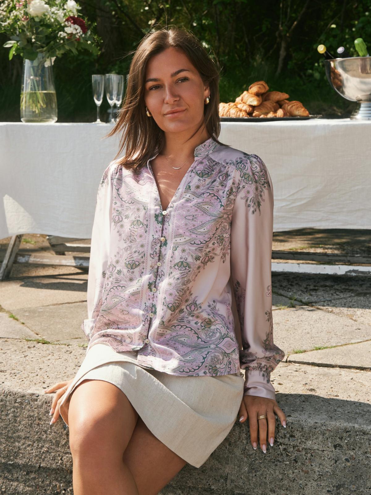 Neo Noir Massima  Paisley  Border Blouse, Rose - 4
