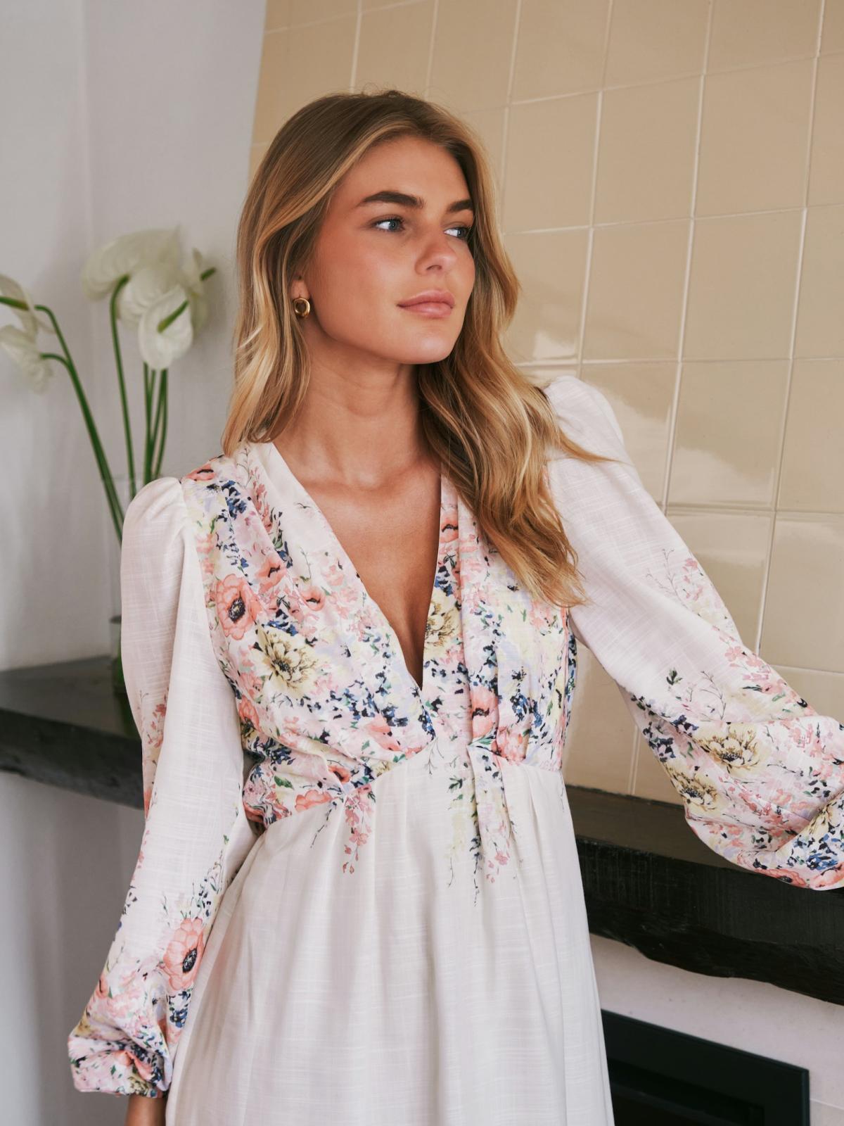 Neo Noir Silfi Flower Print Dress, Creme - 10
