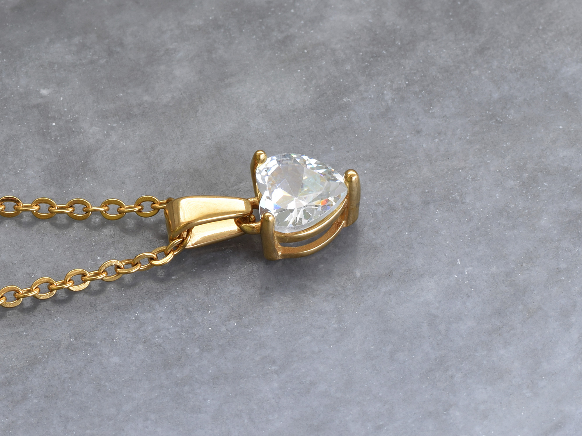 Hjärta Halsband med Hjärtformad Cubic Zirconia Halsband i Rostfritt Stål Guld, Kärlek Smycke - 2