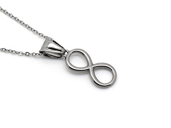 Infinity Halsband i Rostfritt Stål, Evighetssymbol Hänge, Kärlek Accessoar, Evighetstecken Smycke
