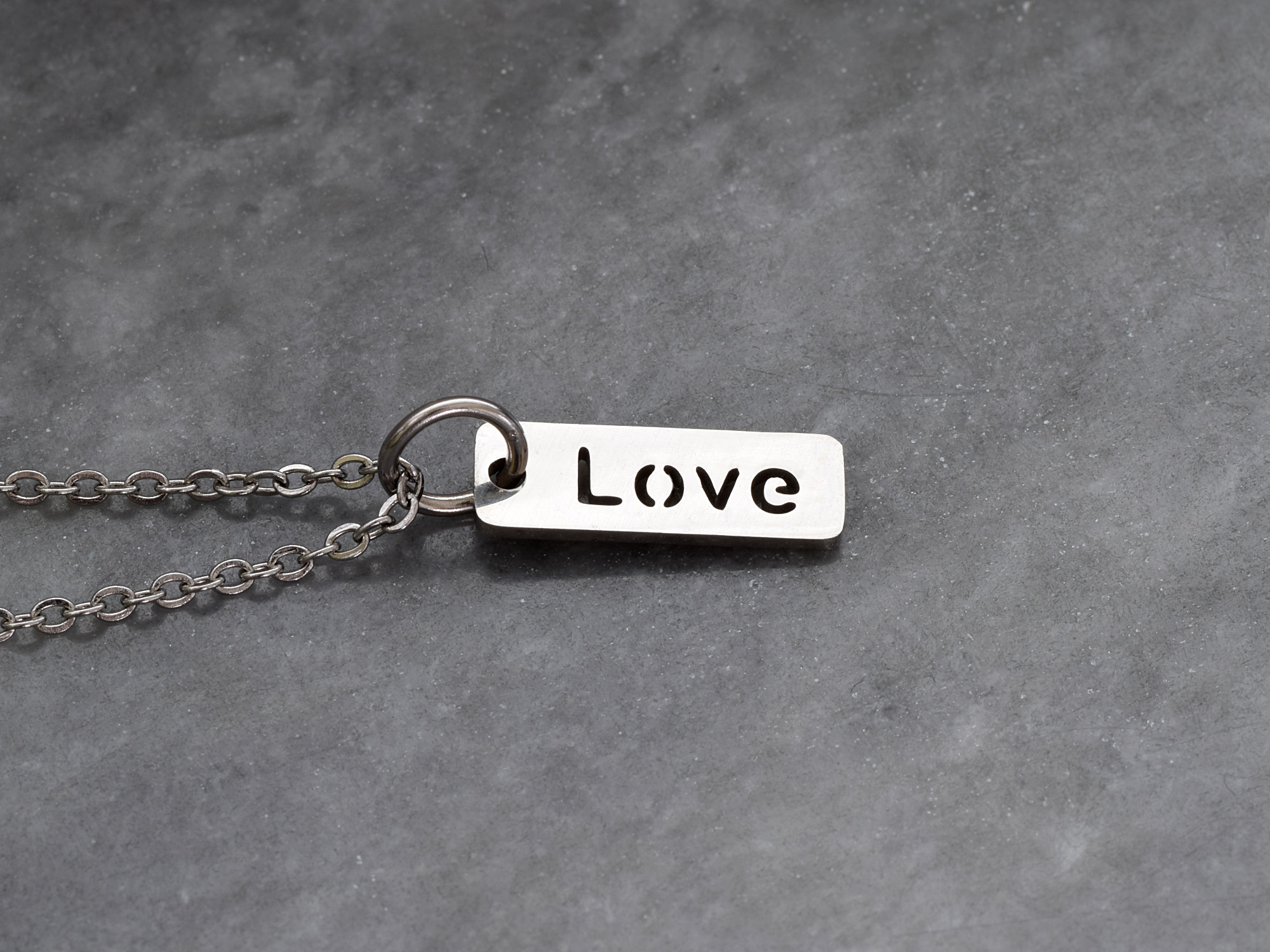 Love Text Halsband i Rostfritt Stål, Tag med Kärleksfullt Budskap Smycke, Kärlek Hänge - 2