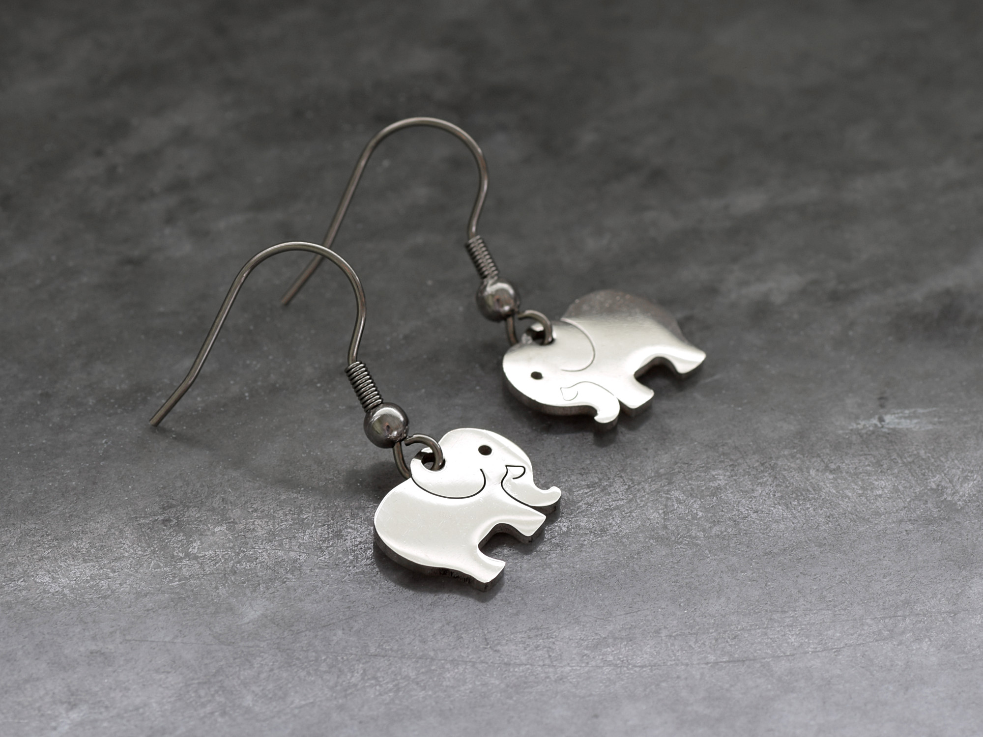 Elefant Örhängen i Rostfritt Stål, Afrikanskt Djur Örhänge, Afrika Accessoar, Elefant Smycke - 2