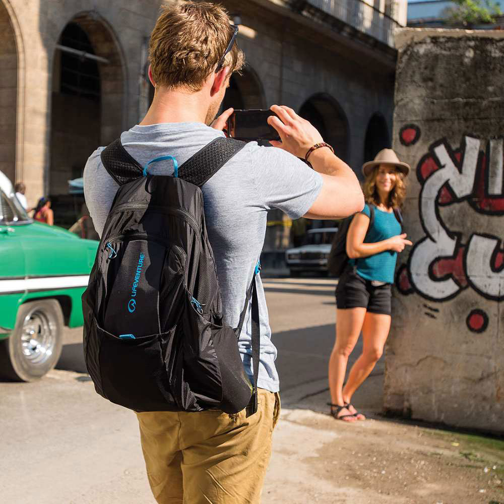 Ihoppackningsbar ryggsäck - LIFEVENTURE Packable Backpack 25L Black - 3