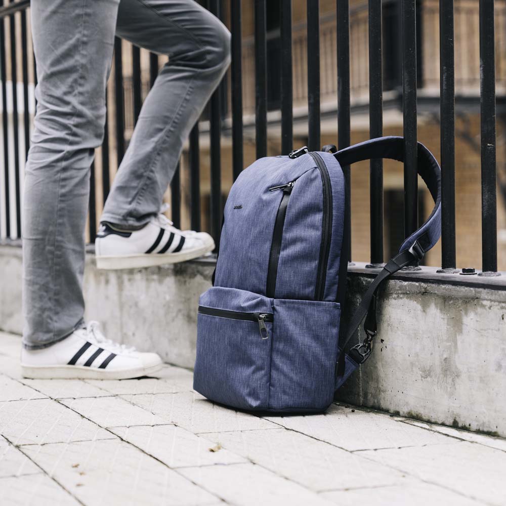 Stöldsäker ryggsäck - PACSAFE Metrosafe X 20L Recycled Backpack Dark Denim - 6