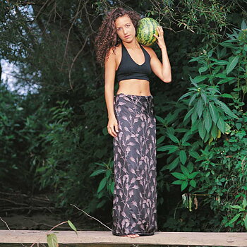 Sidensarong - COCOON TRAVELER´S TREE Sarong Silk Night Roses