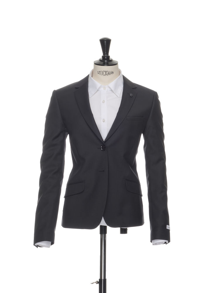 Classic Blazer Dam