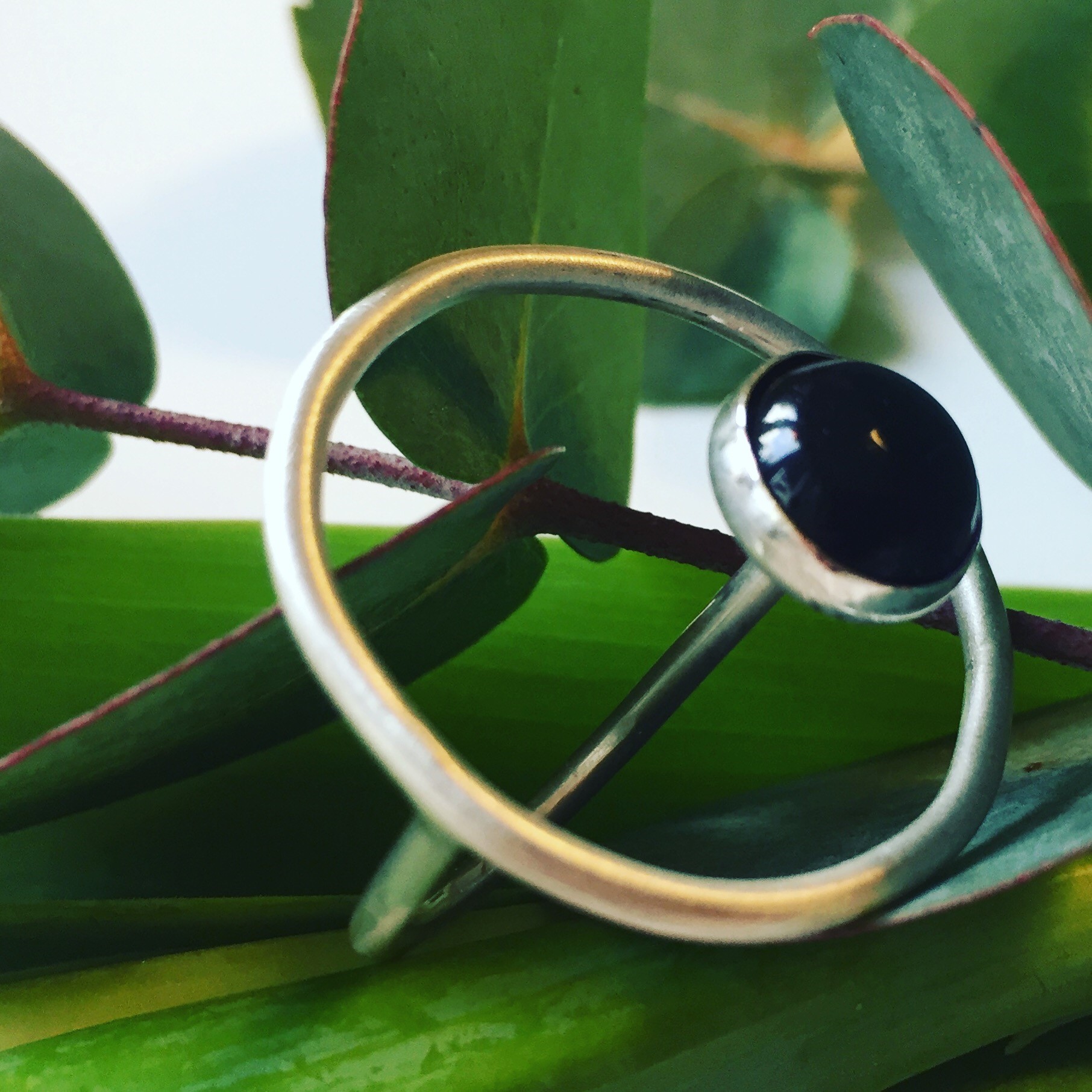 Ring Saturnus, med halvrund sten - 2