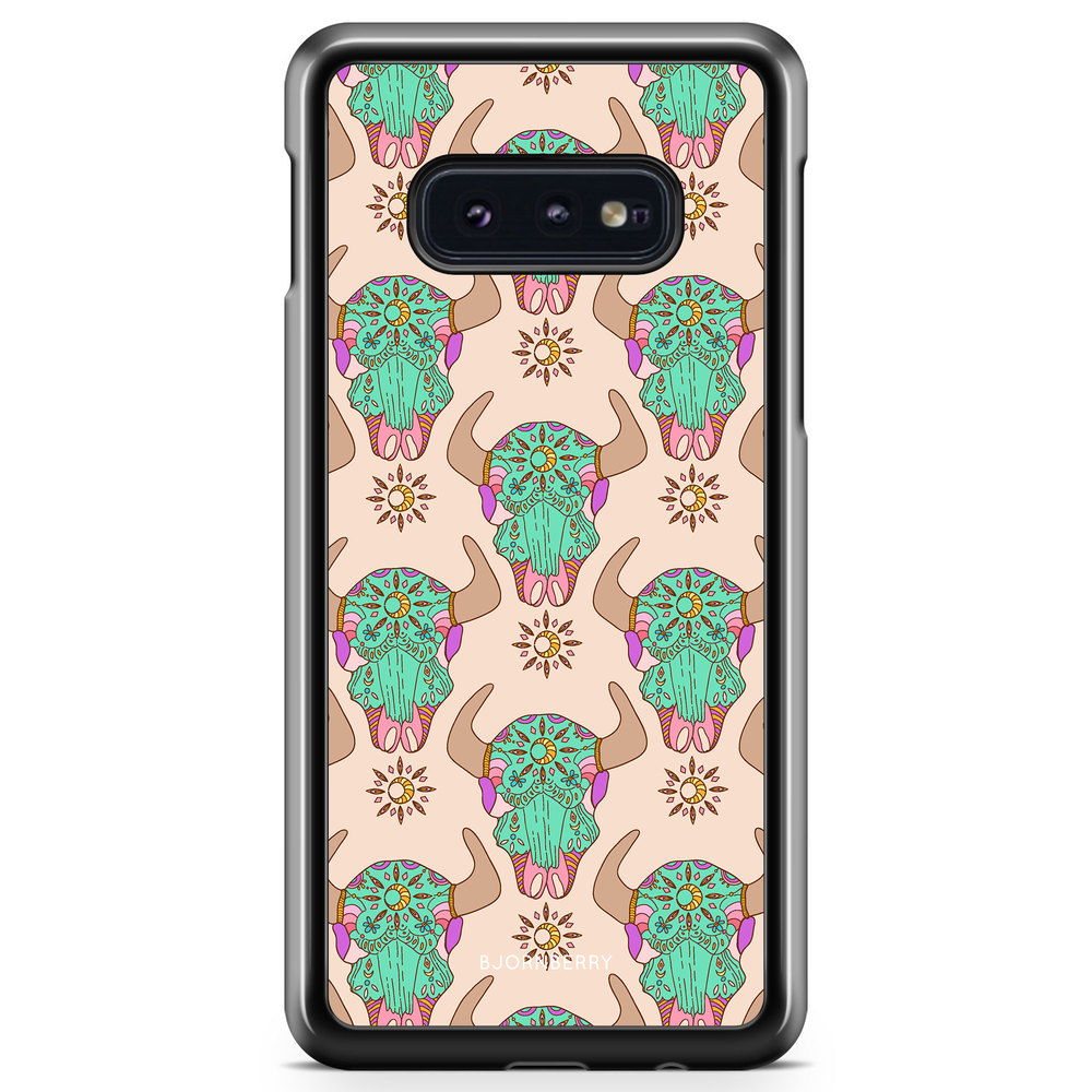 Samsung Galaxy S10e Case - Beautiful Skulls
