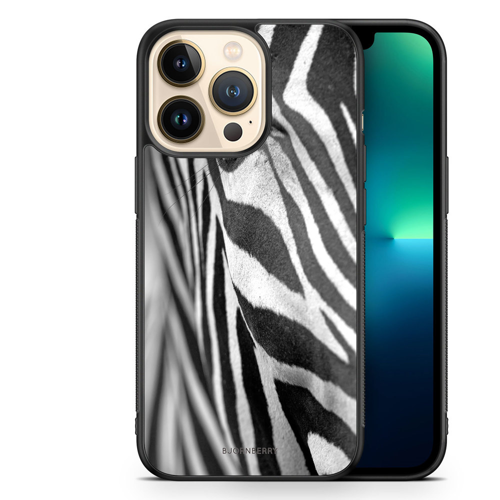 iPhone 13 Pro Case - Zebra Eye