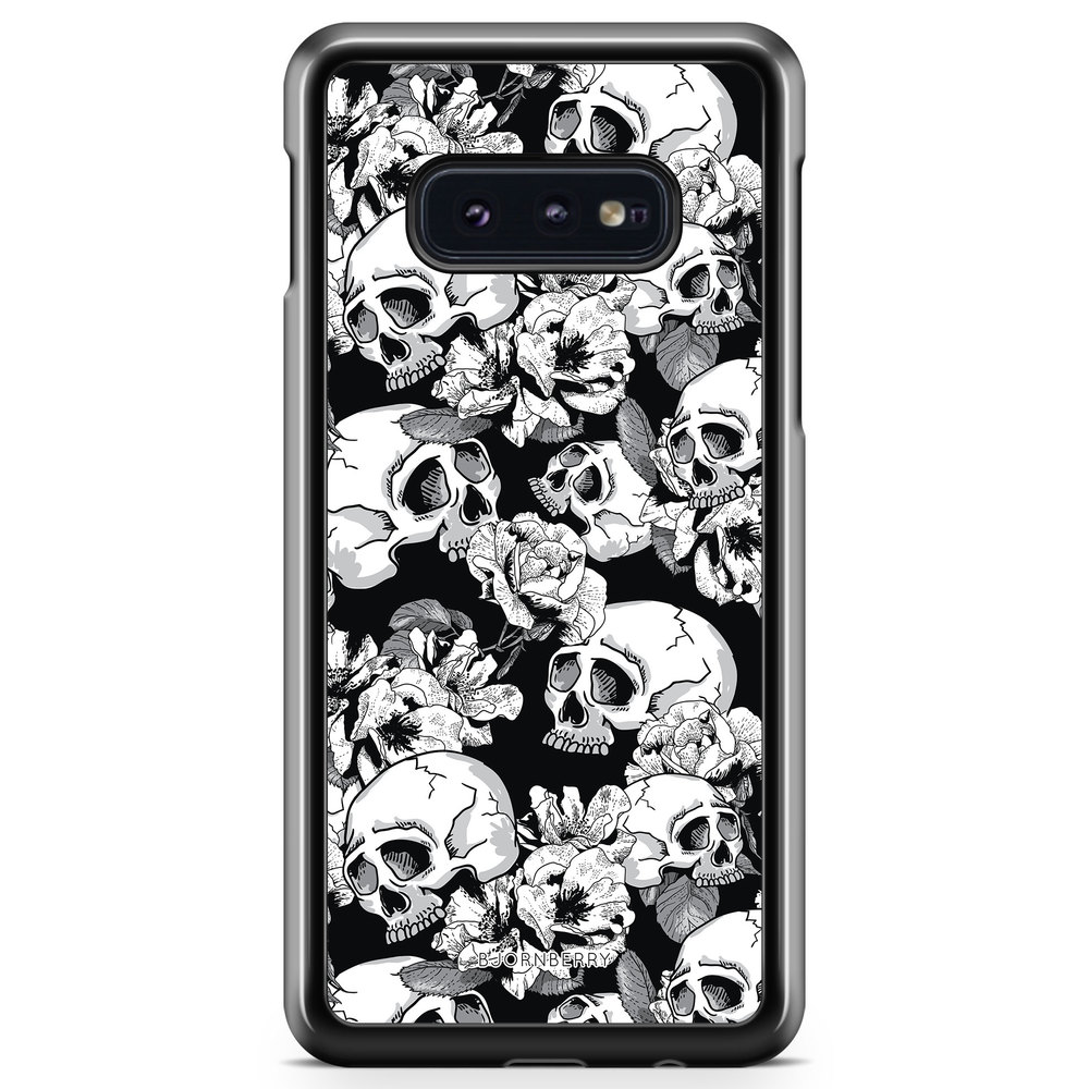 Samsung Galaxy S10e Case - Skull & Roses