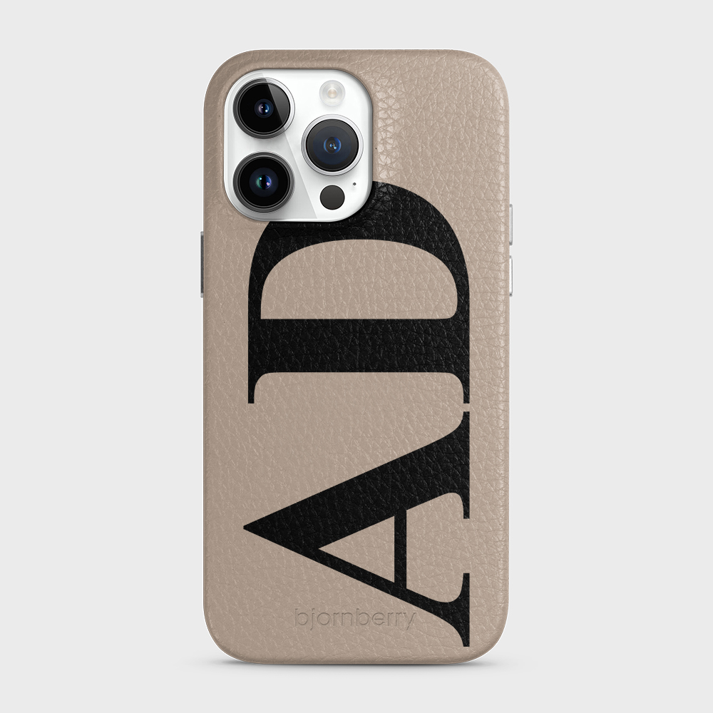 iPhone 15 Pro Max Personalised Leather Case - Large Initials - 27