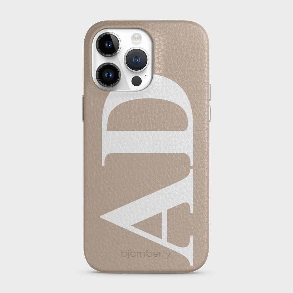iPhone 15 Pro Max Personalised Leather Case - Large Initials - 28
