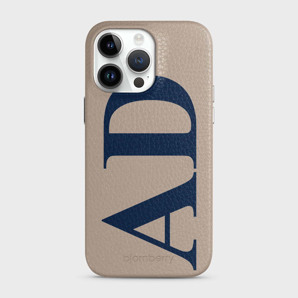 iPhone 15 Pro Max Personalised Leather Case - Large Initials - 23