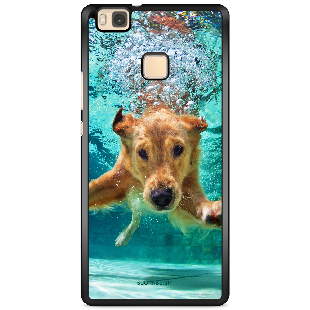 Huawei P9 Lite Case - Dog Underwater