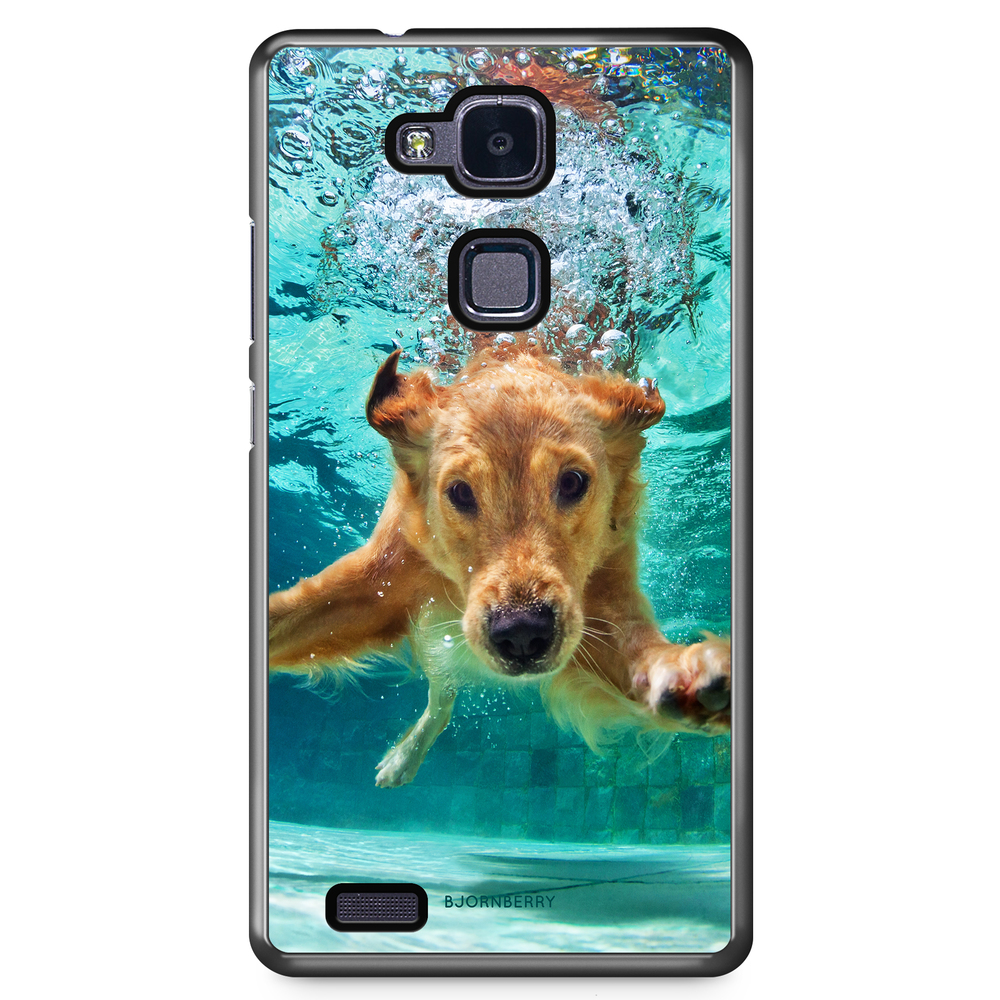 Huawei Honor 5X Case - Dog Underwater