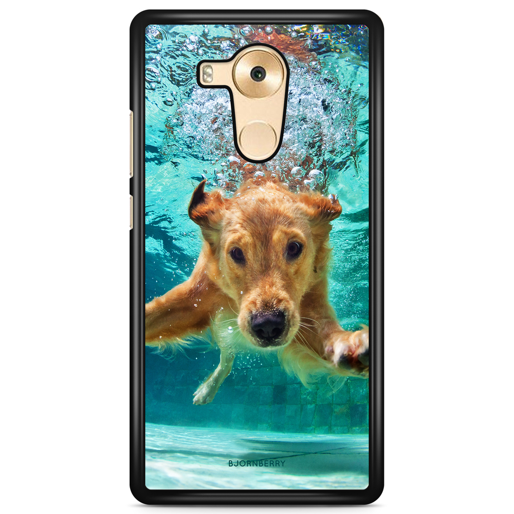 Huawei Mate 9 Case - Dog Underwater