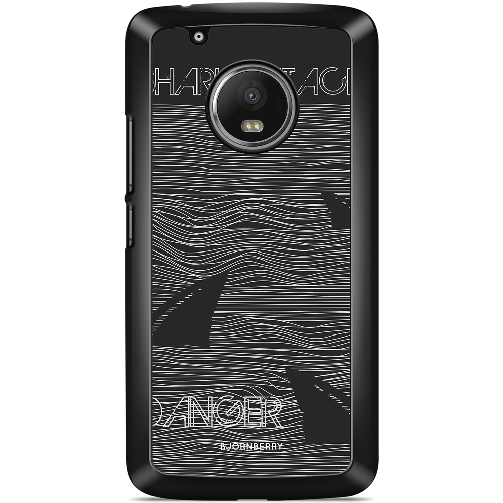 Moto G5 Plus Case - Shark Attack