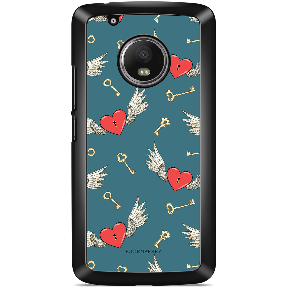 Moto G5 Plus Case - Hearts 'n Wings